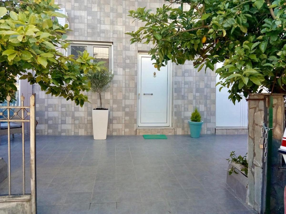 Vonitsa Loft Apartment 1 エクステリア 写真