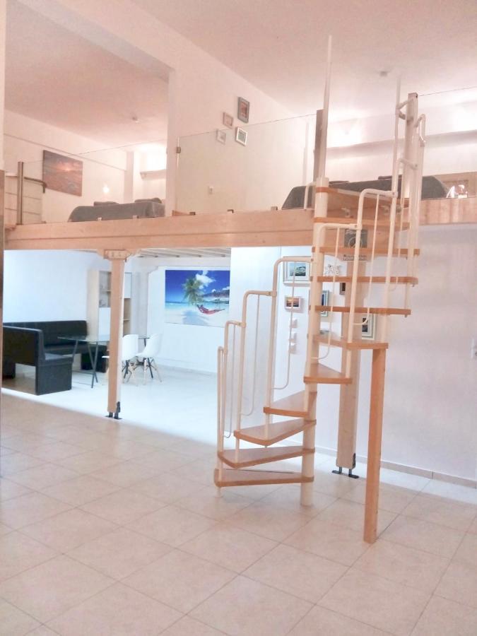 Vonitsa Loft Apartment 1 エクステリア 写真